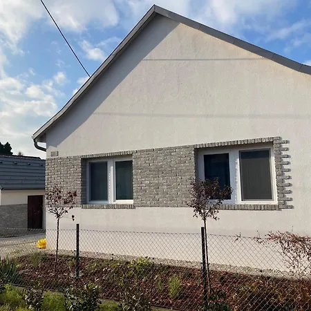 Apartment Angyalkert *