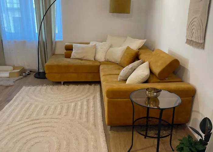 Angyalkert Apartment Balatonszarszo