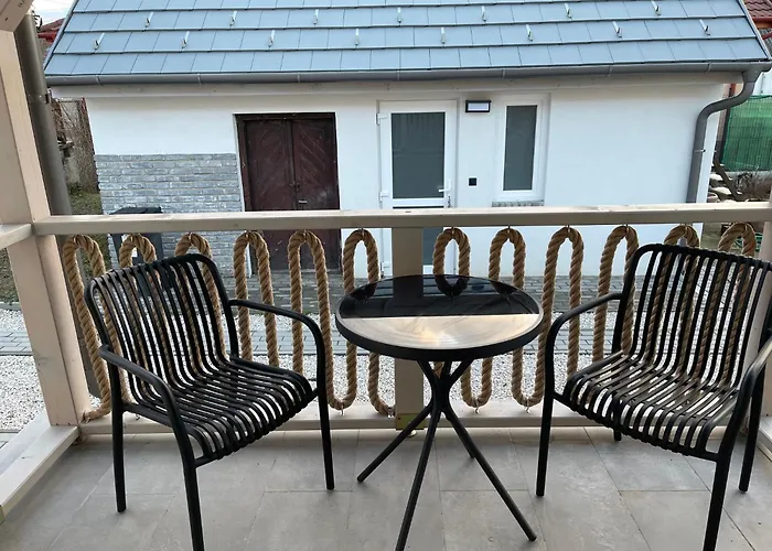 Angyalkert Apartment Balatonszarszo